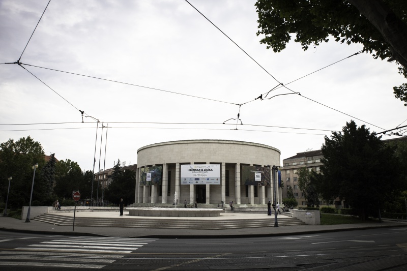 Datei:Platz der Faschismusopfer.jpg
