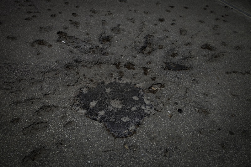 Datei:Rosen von Sarajevo Asphalt.jpg